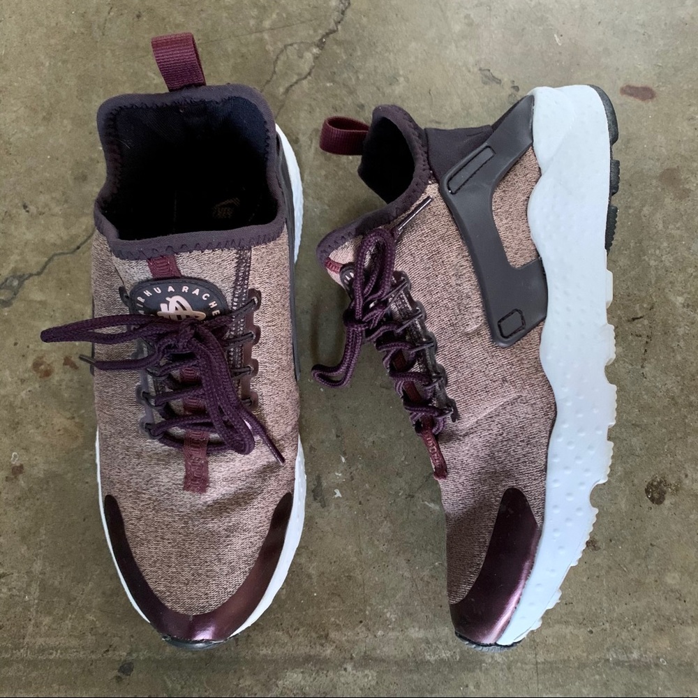 NIKE AIR HUARACHE RUN ULTRA SE TRAINERS